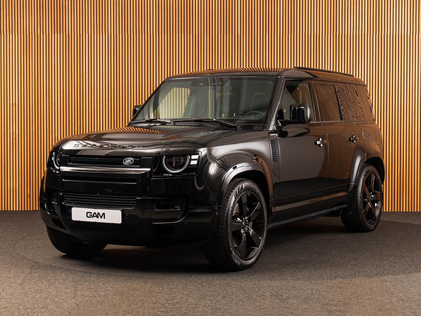 Land Rover Defender 110 P425 V8 X-Dynamic HSE