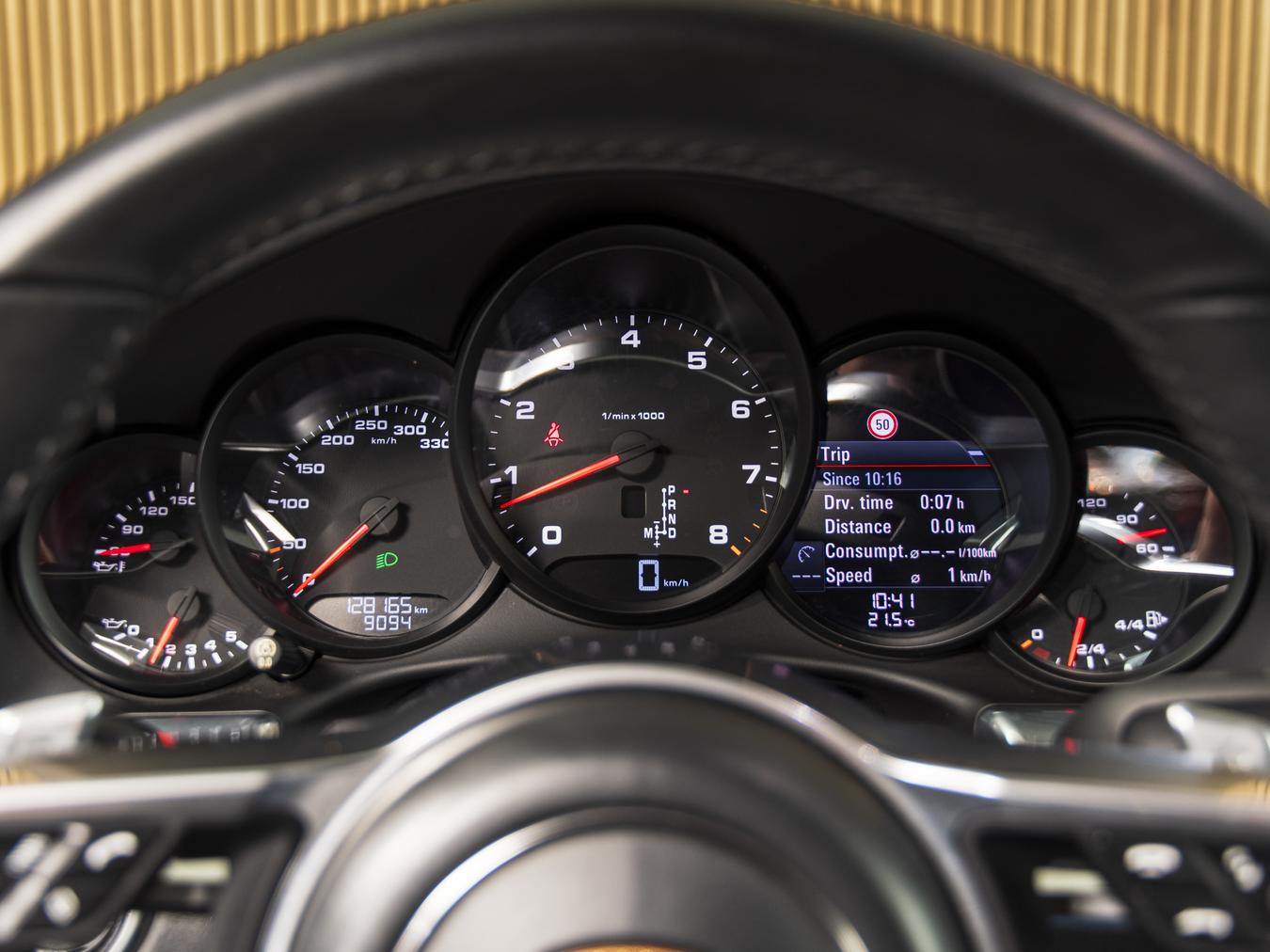 Porsche 911 Carrera 4