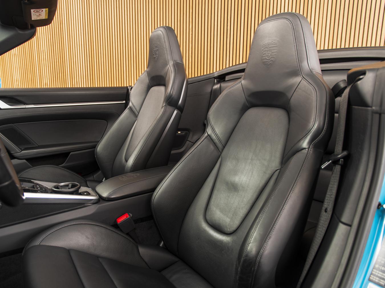 Porsche 911 Carrera S Cabriolet