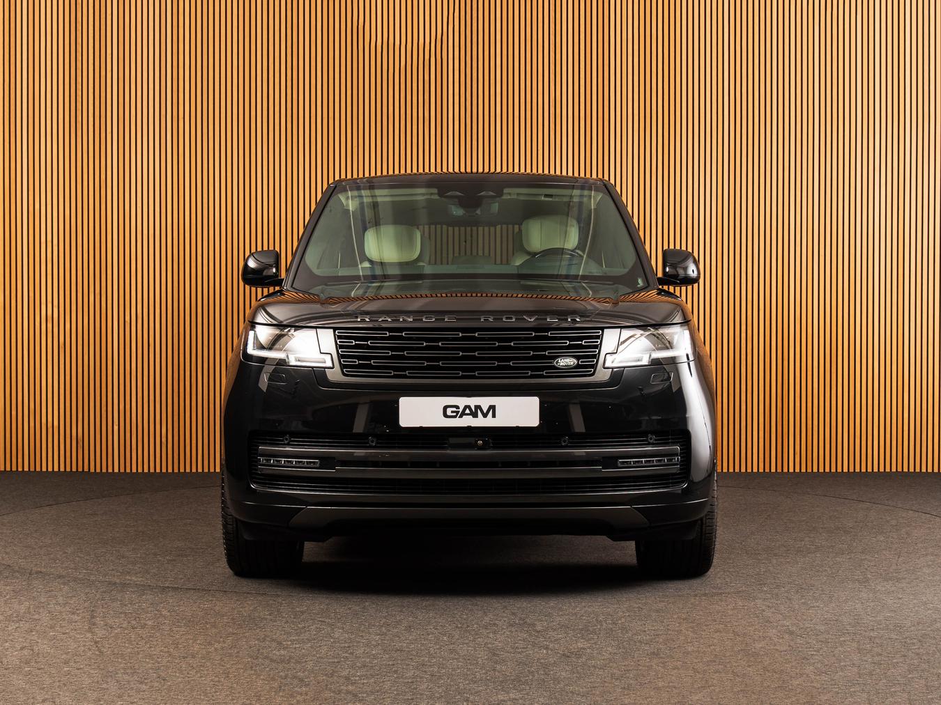 Land Rover Range Rover P550e Autobiography