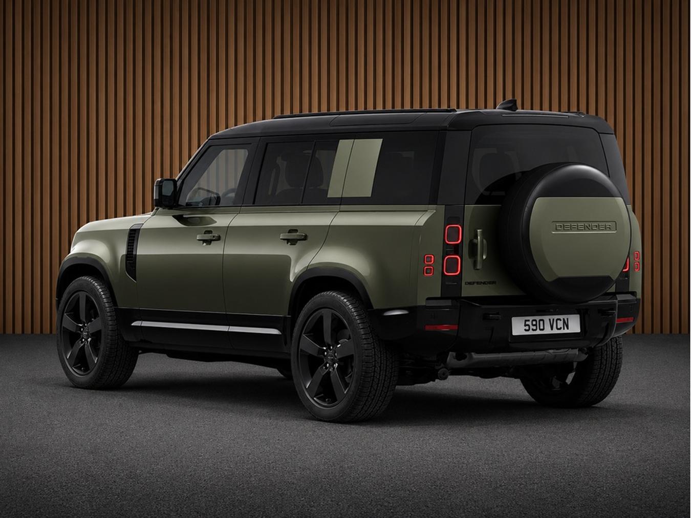 Land Rover Defender 110 X-Dynamic HSE P300e