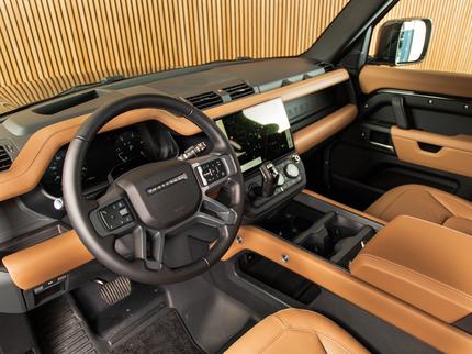 Land Rover Defender 110 D350 X-Dynamic HSE
