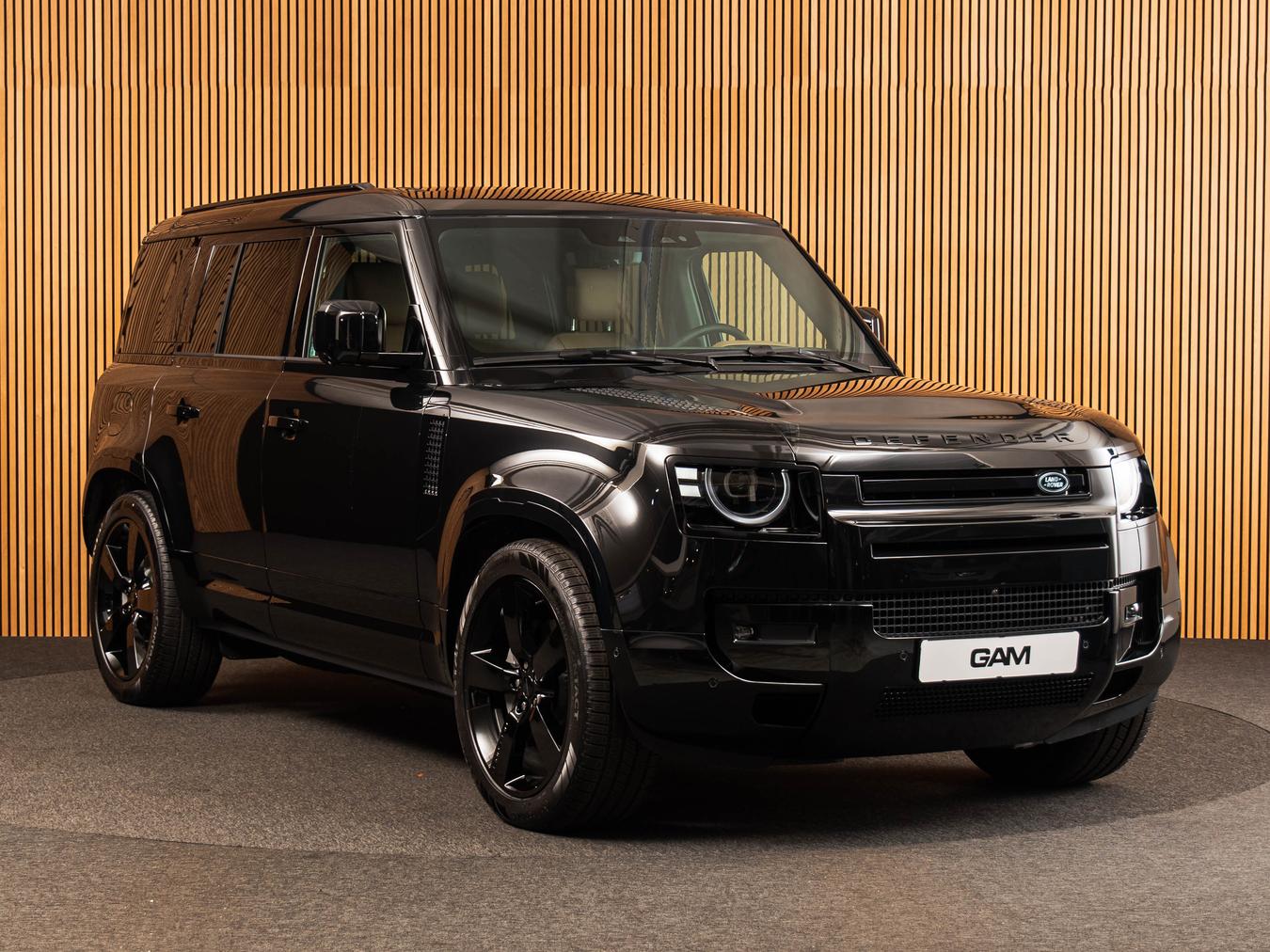 Land Rover Defender 110 D350 X-Dynamic HSE