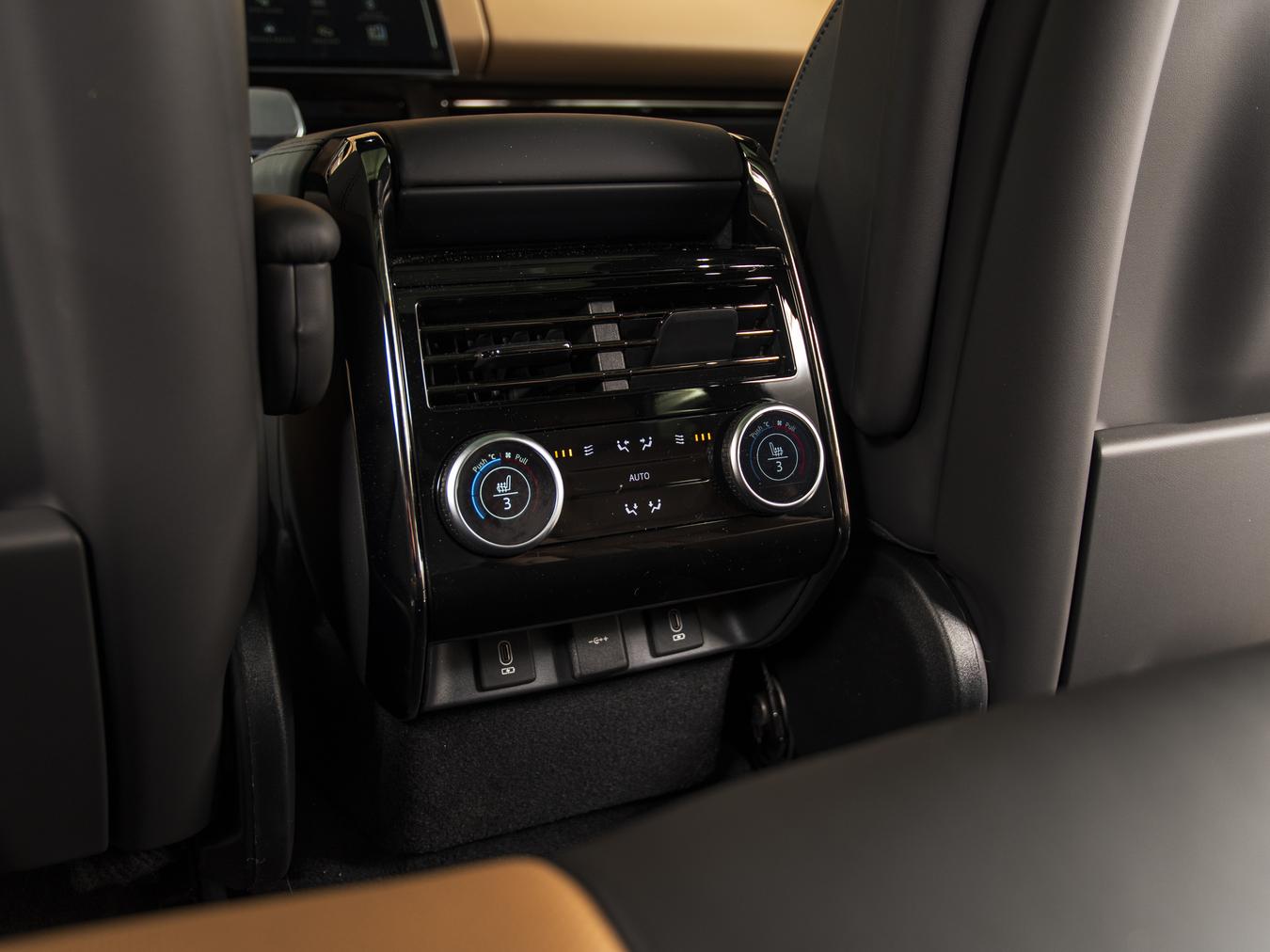 Land Rover Range Rover Sport P550e Autobiography