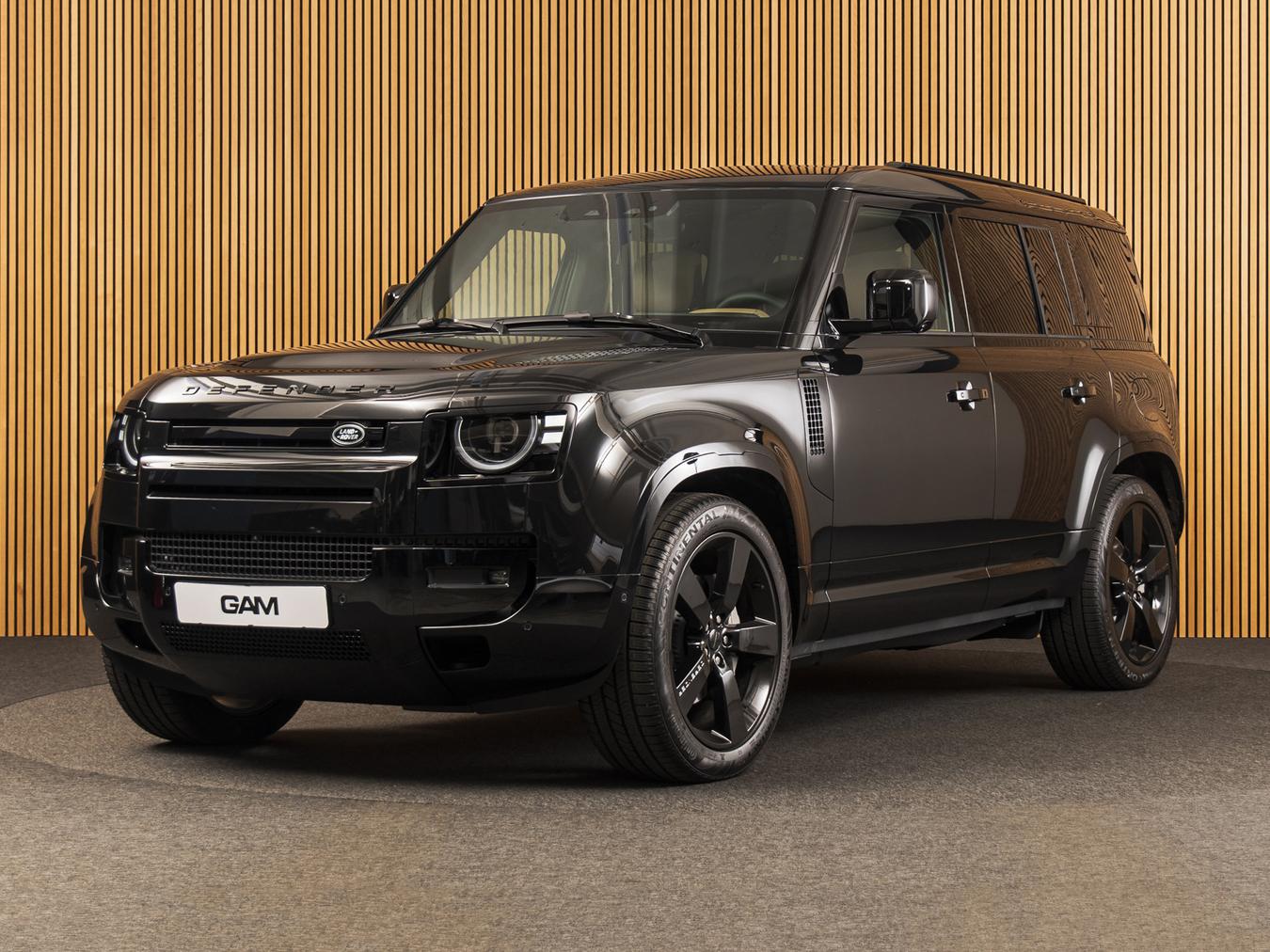 Land Rover Defender 110 X-Dynamic HSE P300e