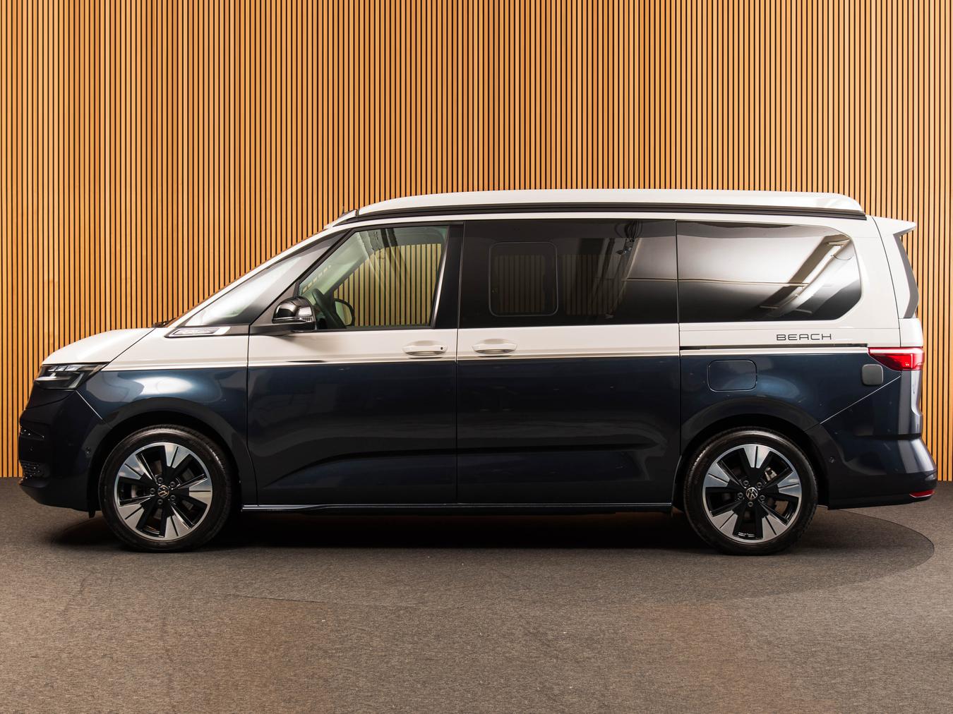 Volkswagen T7 California eHybrid 4M Beach