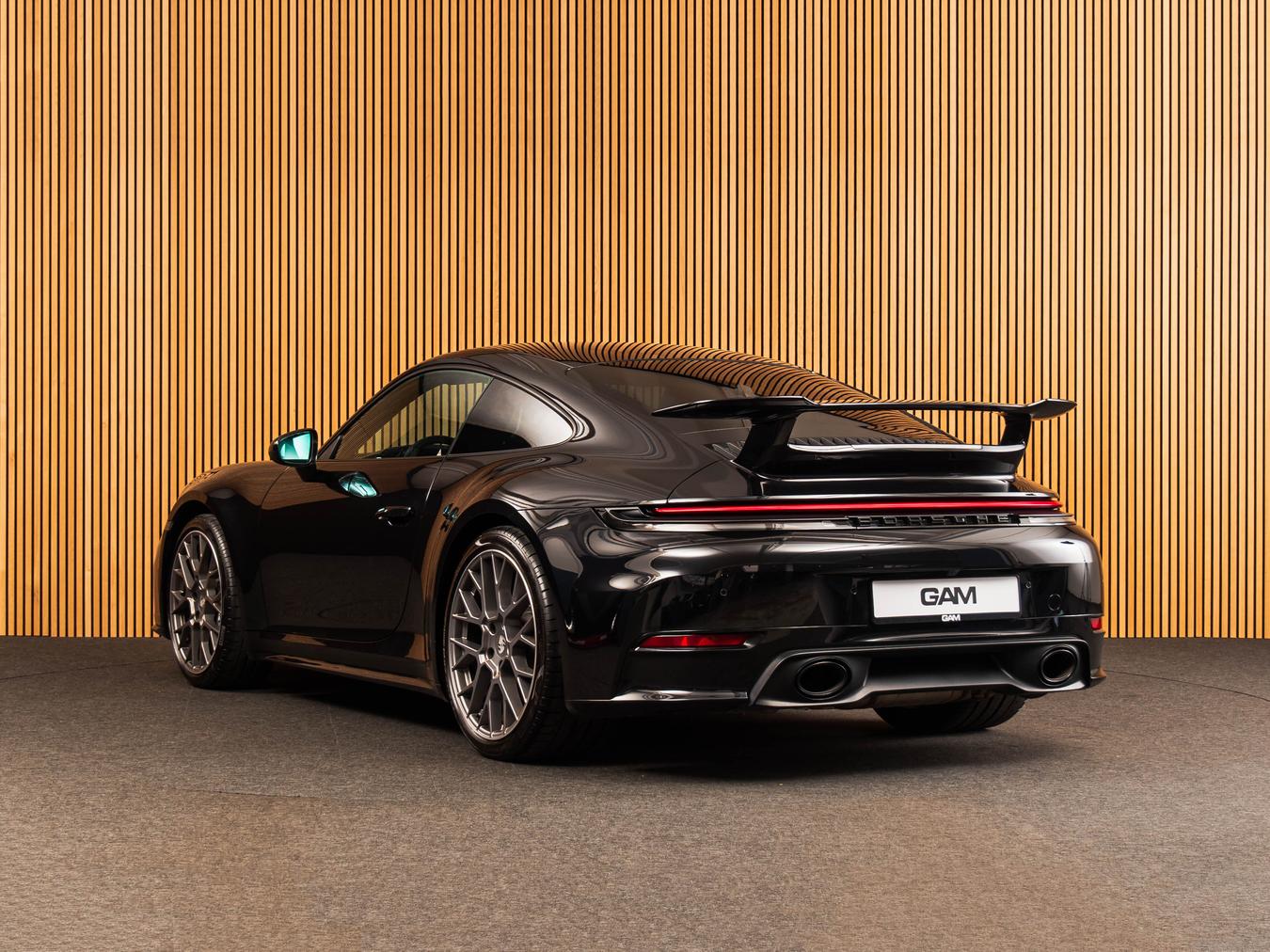 Porsche 911 Carrera