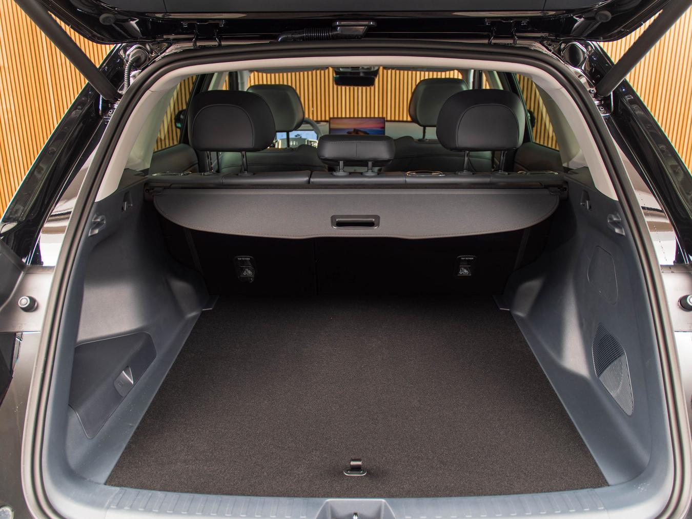 Geely Starray EM-i Max+
