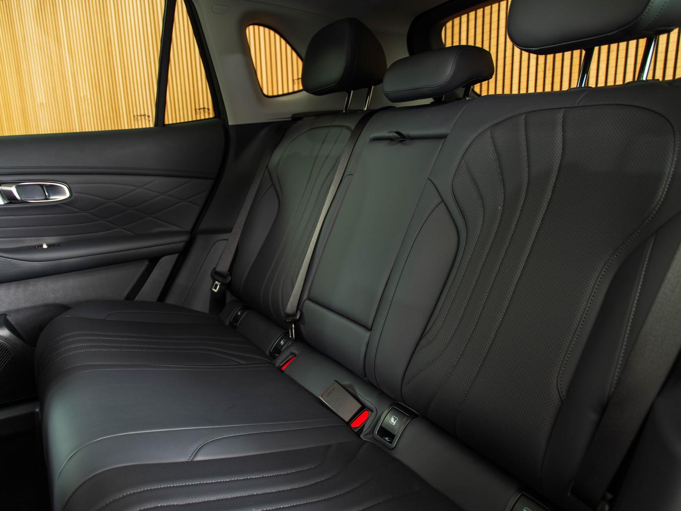 Geely Starray EM-i Max+