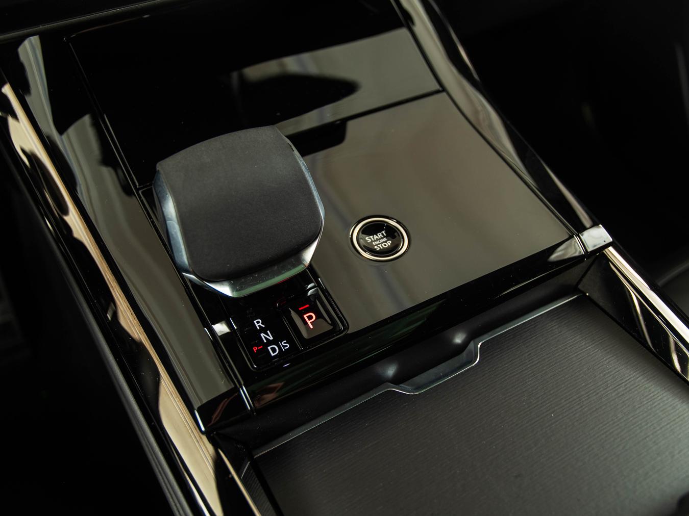Land Rover Range Rover Sport P550e Autobiography